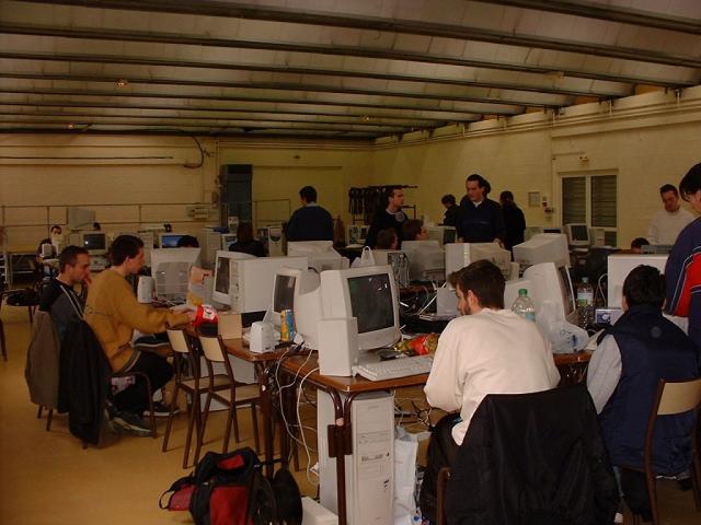 LAN Party Avril 2001